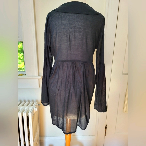 TYSA Tunic - Picture 5 of 6